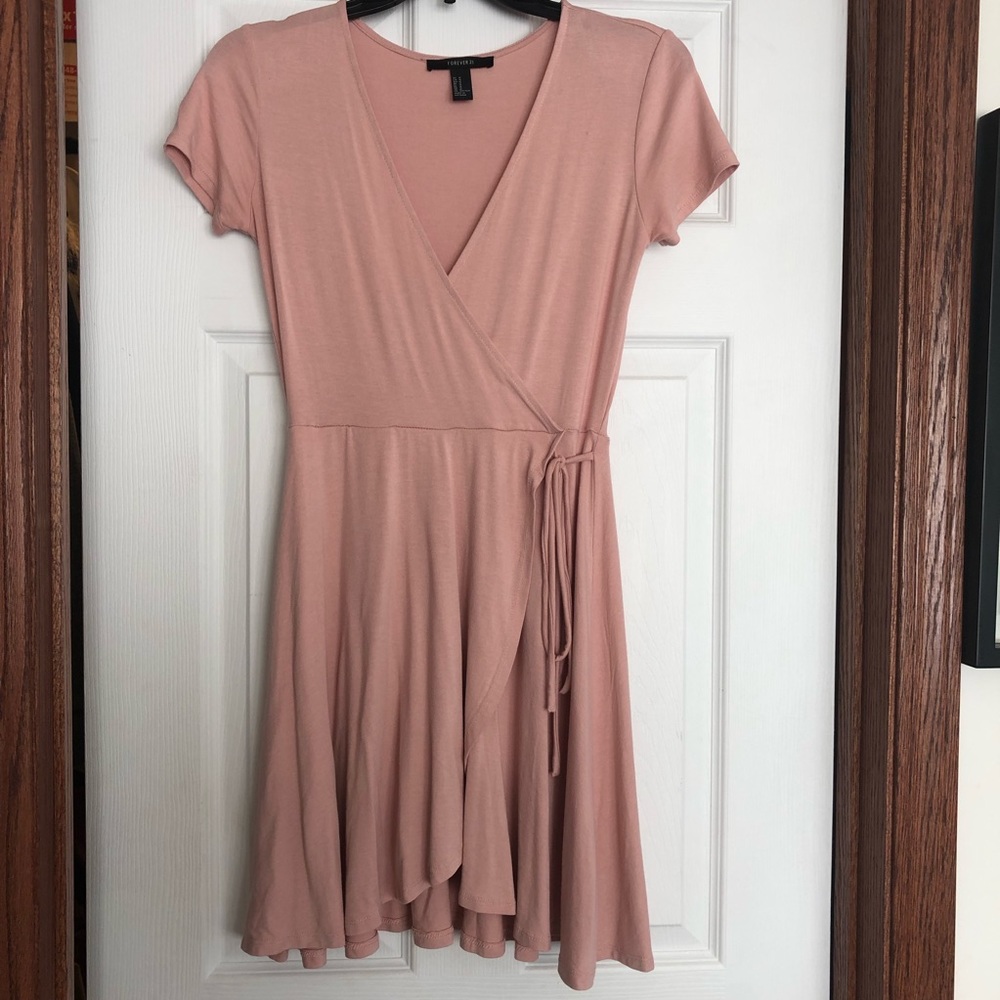 Forever 21 nude pink dress